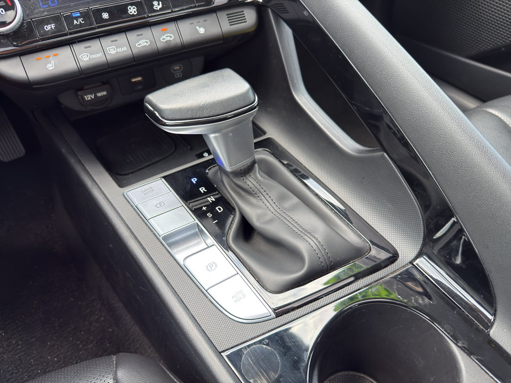 Used 2025 Hyundai Elantra Limited FWD image 29