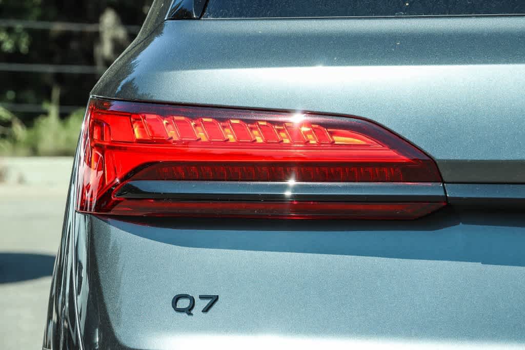 New 2026 Audi Q7 Premium Plus AWD/4WD image 9