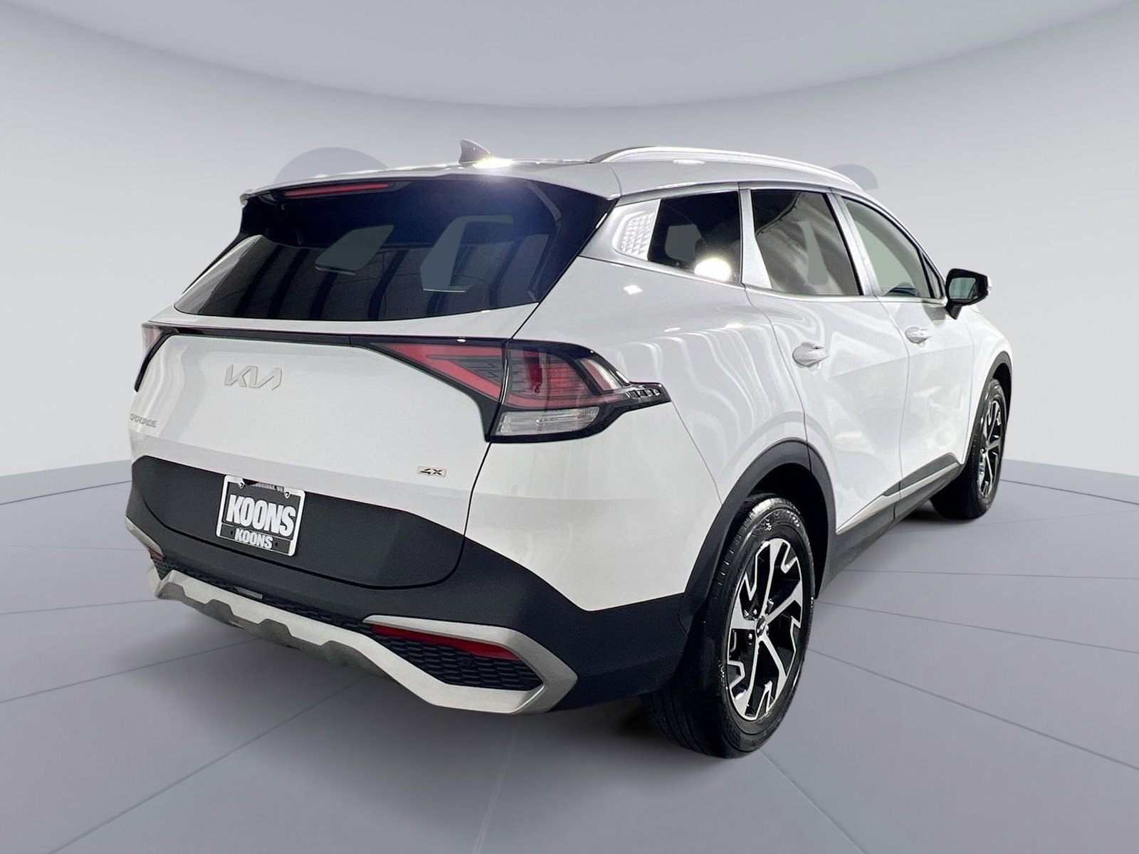 Used 2023 Kia Sportage EX image 7