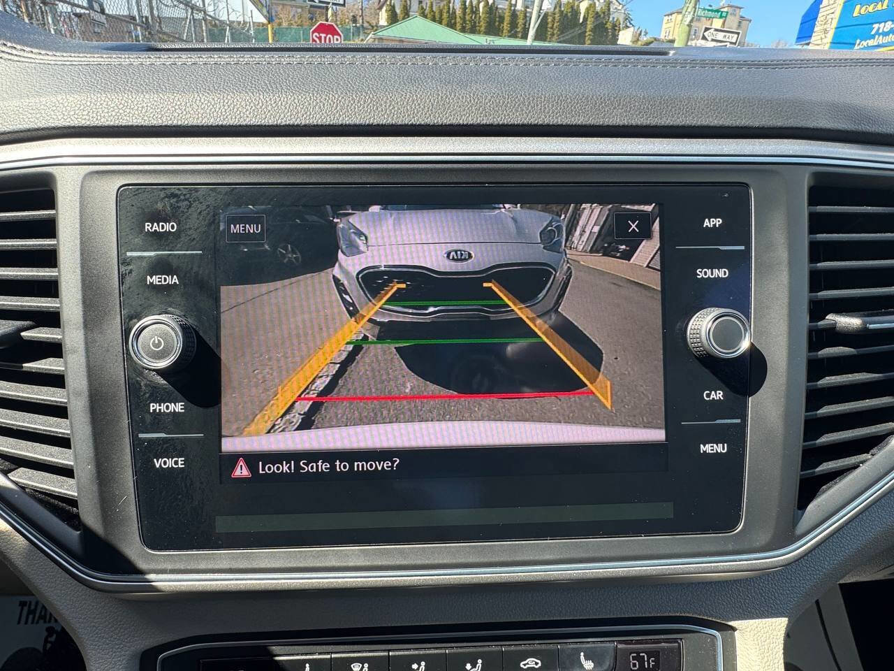 Used 2018 Volkswagen Atlas SE image 24