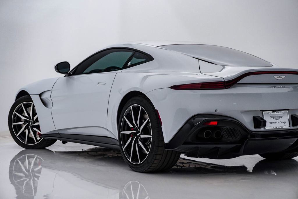 Used 2020 Aston Martin V8 Vantage Coupe image 9
