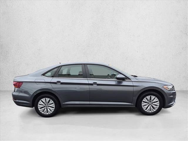 Used 2019 Volkswagen Jetta FWD image 4
