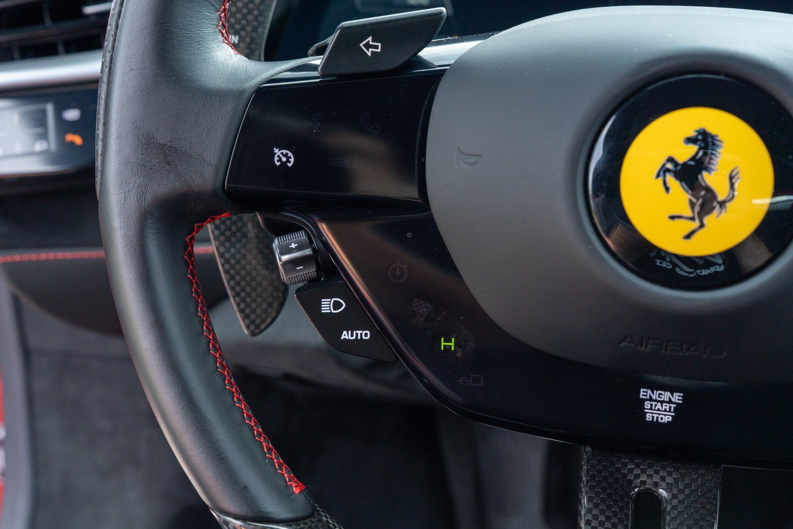 Used 2022 Ferrari SF90 Stradale AWD/4WD image 35