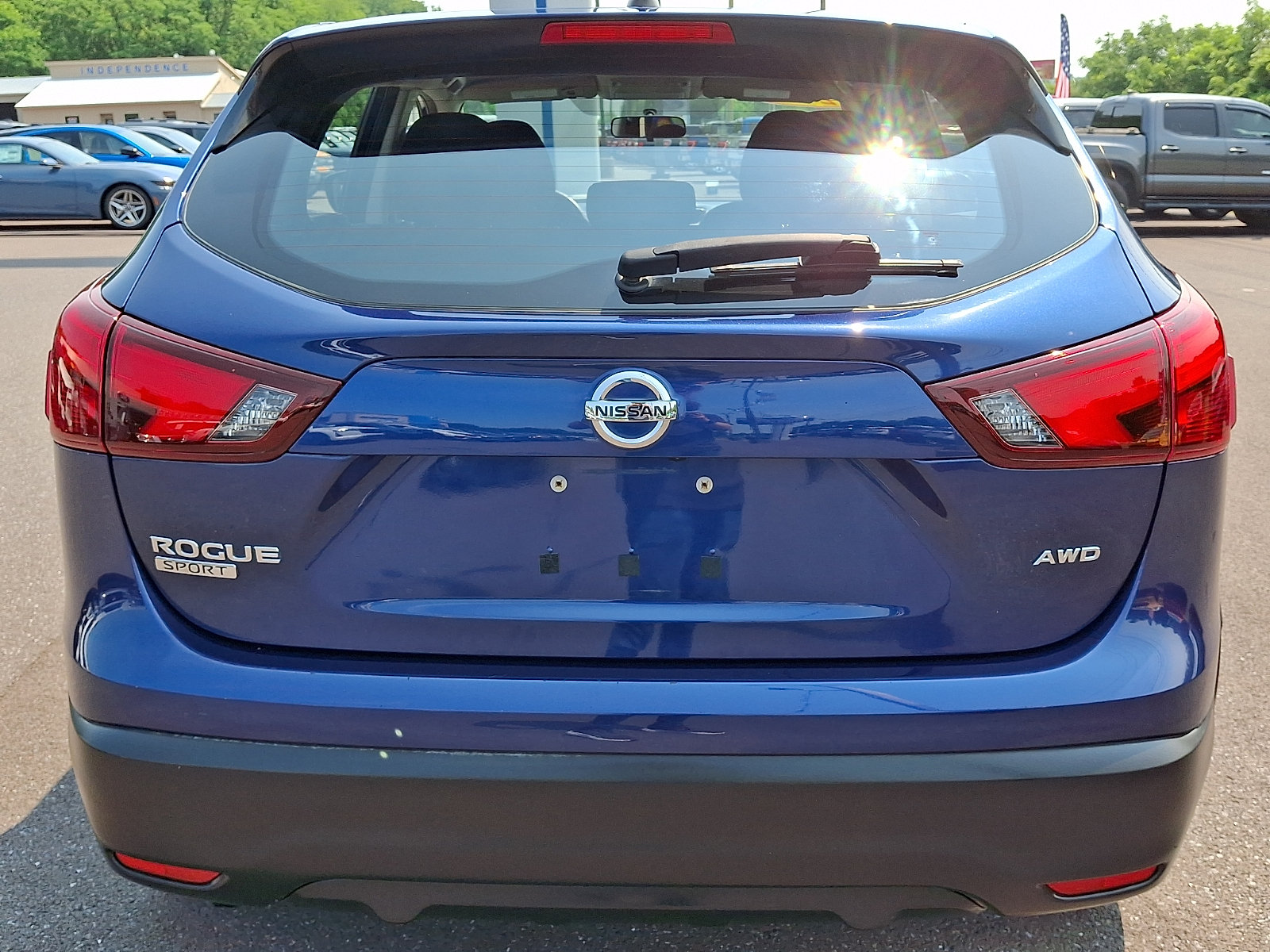 Used 2019 Nissan Rogue Sport S AWD/4WD image 9