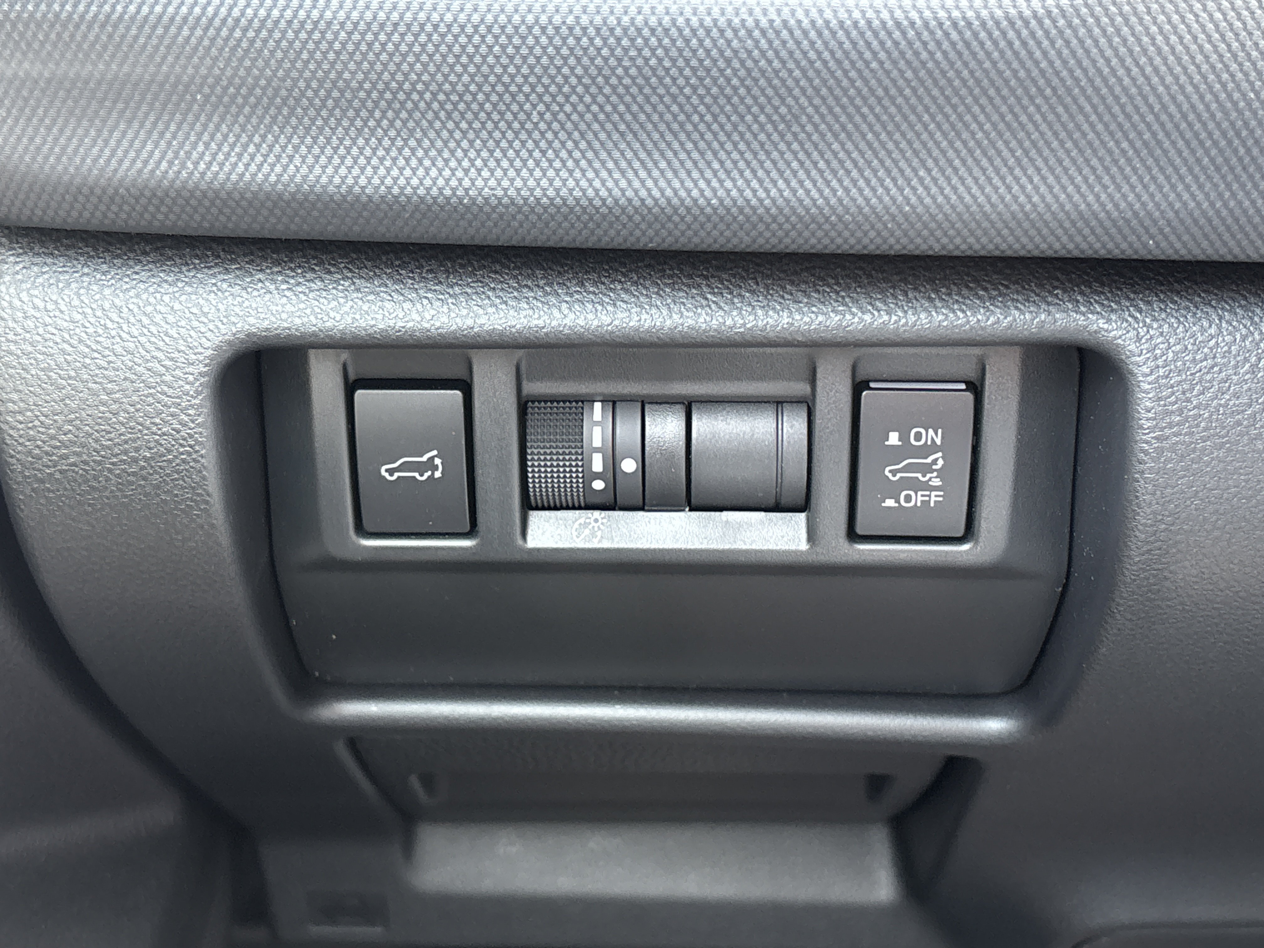 Used 2026 Subaru Forester Limited AWD/4WD image 32