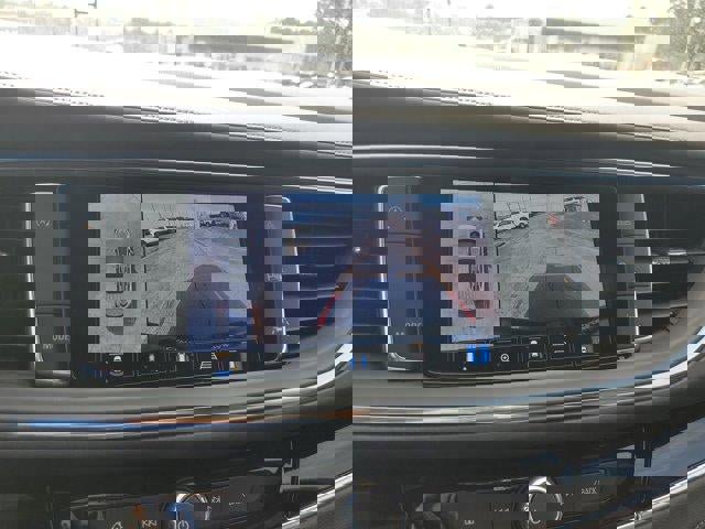 Used 2024 Buick Enclave Avenir w/ Avenir Technology Package image 28