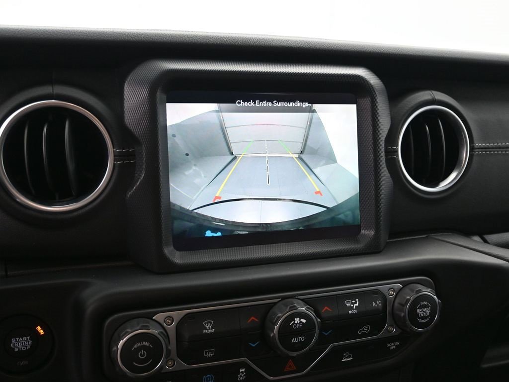 Used 2023 Jeep Wrangler Unlimited Sahara image 22