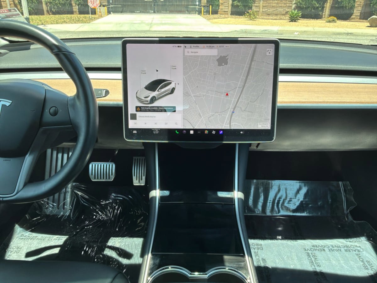 Used 2019 Tesla Model 3 Long Range RWD image 15