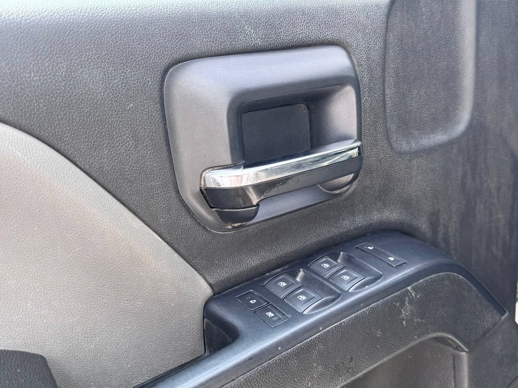 Used 2018 Chevrolet Silverado 3500 W/T RWD image 10