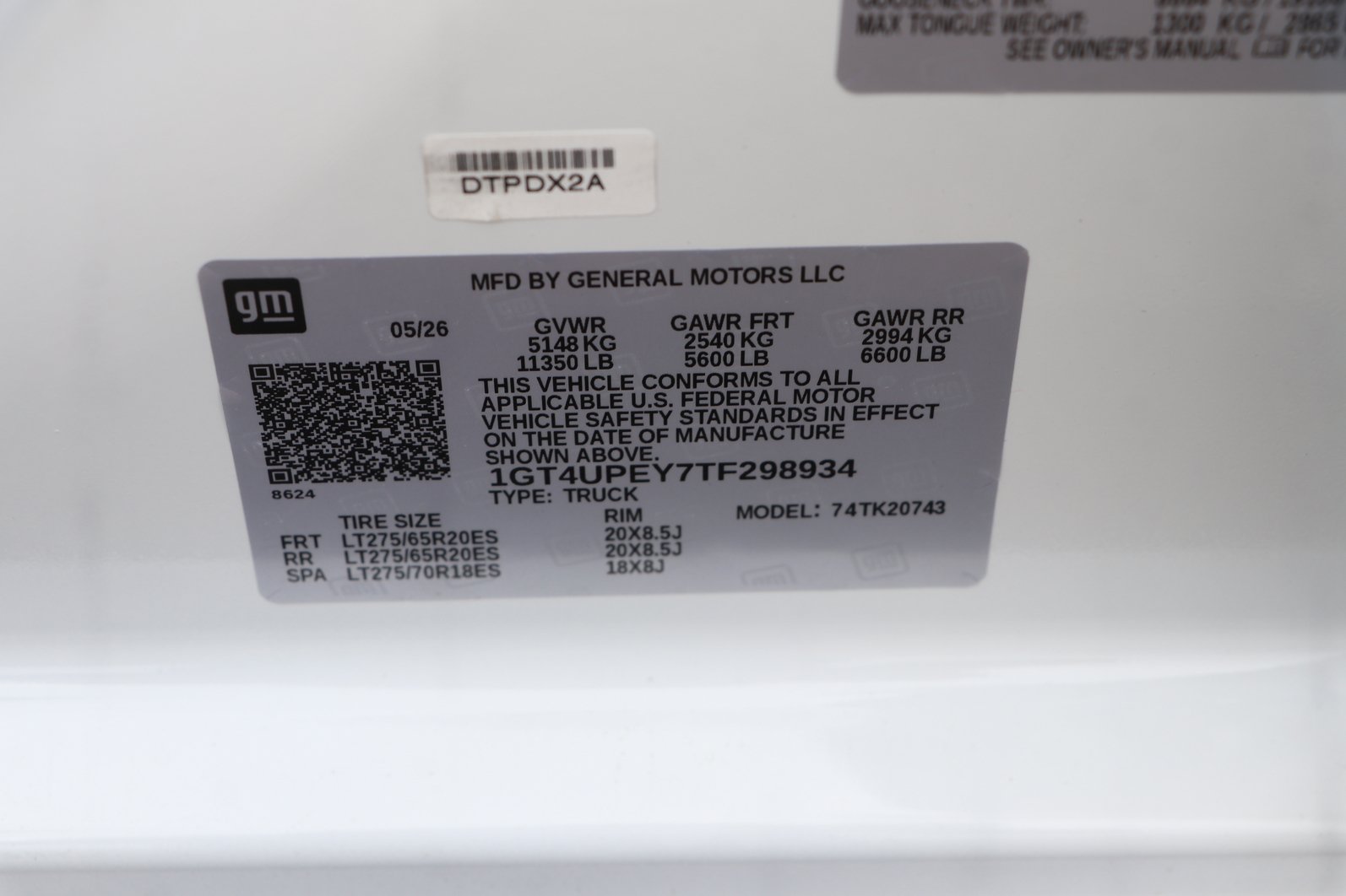 New 2026 GMC Sierra 2500 AT4 AWD/4WD image 35