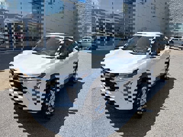 Certified 2025 Chevrolet Trax LS