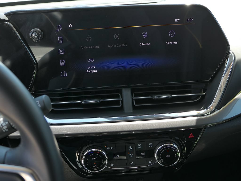Used 2026 Chevrolet Trax ACTIV FWD image 19