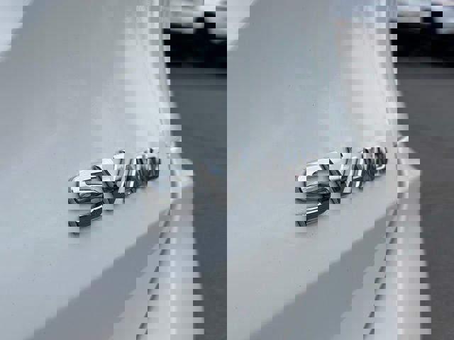 Used 2017 Nissan Rogue SV image 19