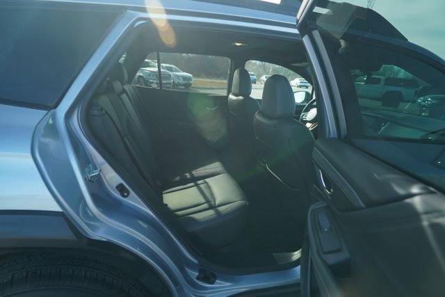 Used 2022 Subaru Outback Wilderness image 22
