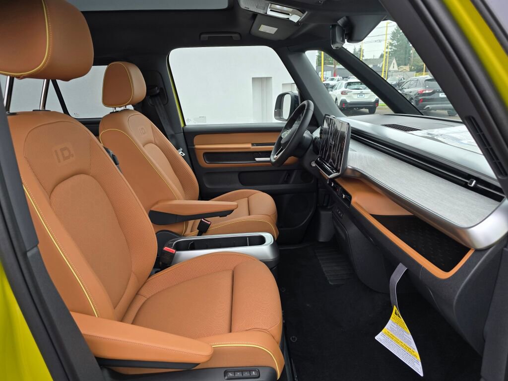 New 2025 Volkswagen ID. Buzz Pro S Plus image 34