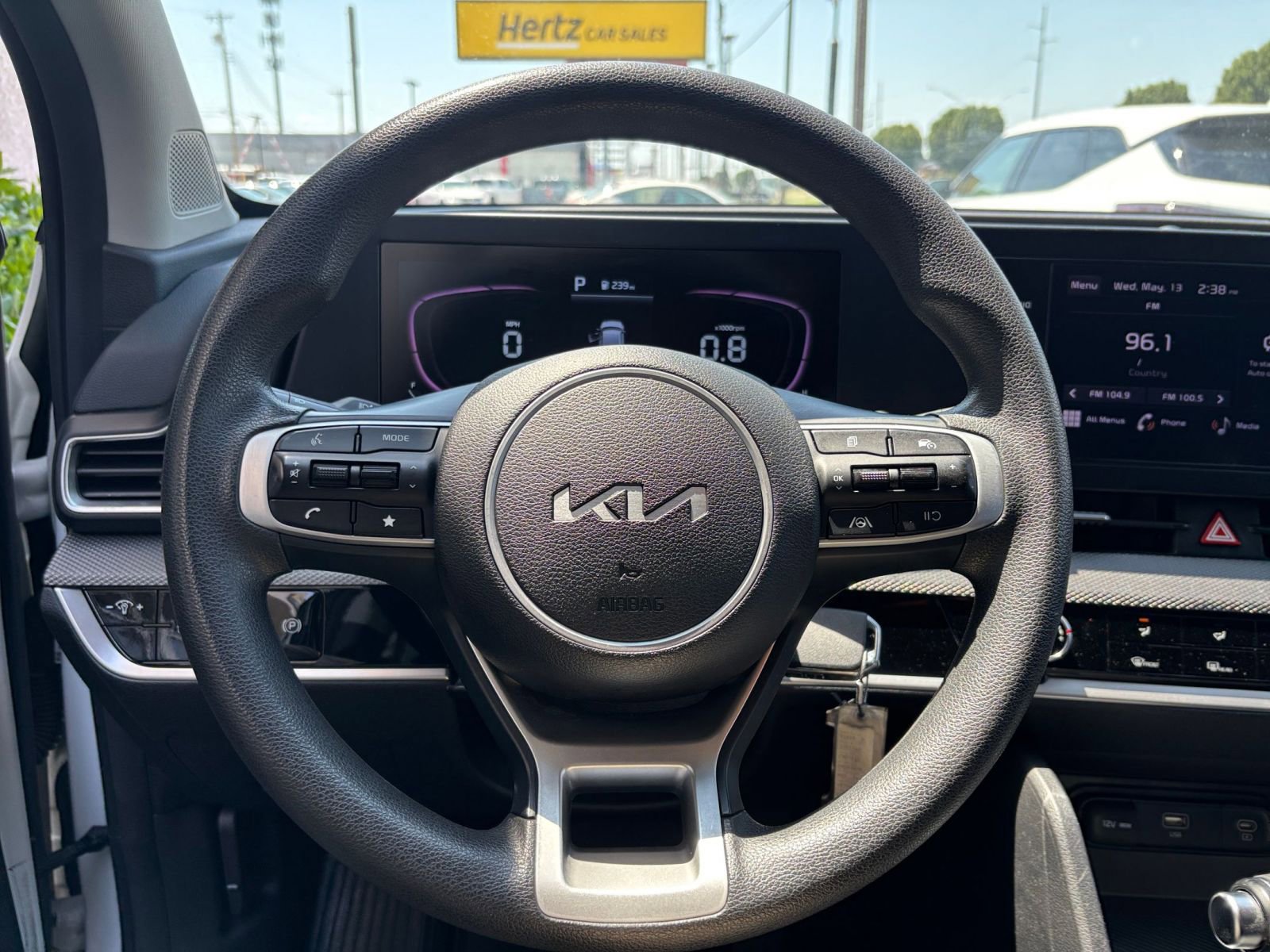 Used 2024 Kia Sportage LX FWD image 27
