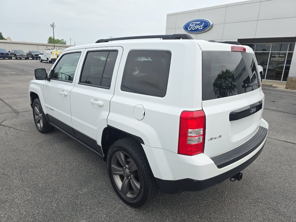 Used 2015 Jeep Patriot High Altitude AWD/4WD image 8