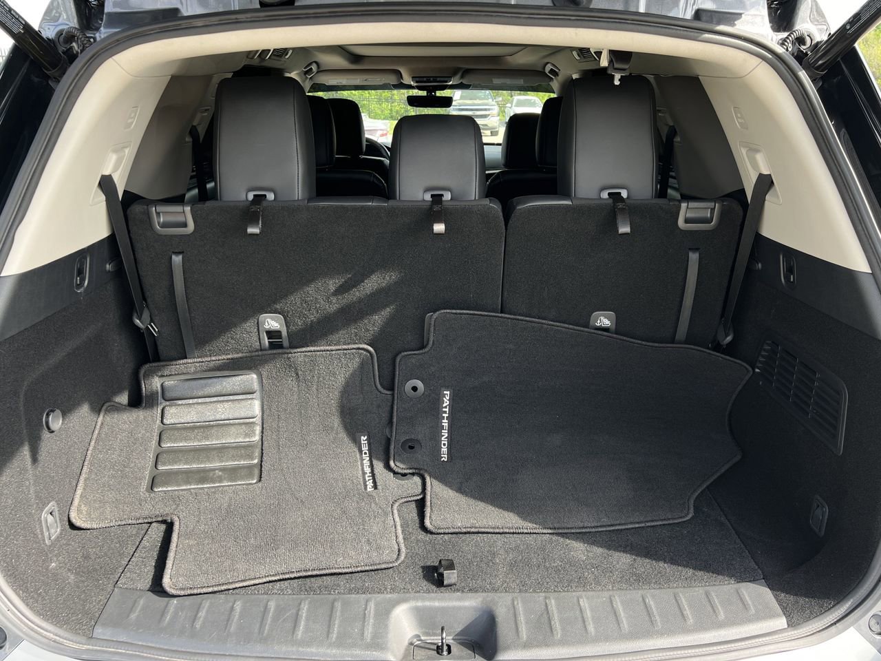 Certified 2024 Nissan Pathfinder SL w/ SL Premium Package image 28