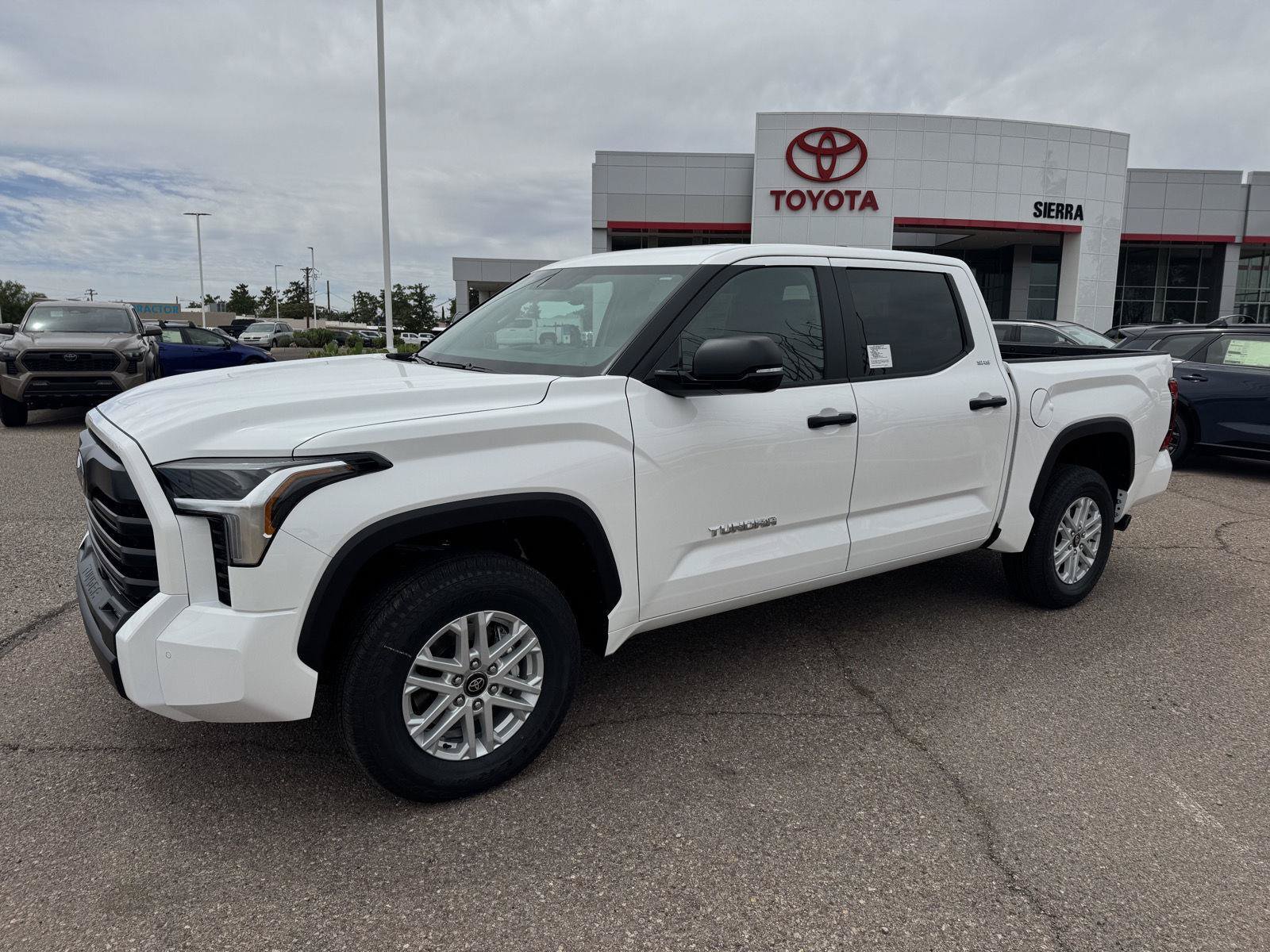 New 2026 Toyota Tundra SR5 AWD/4WD image 2