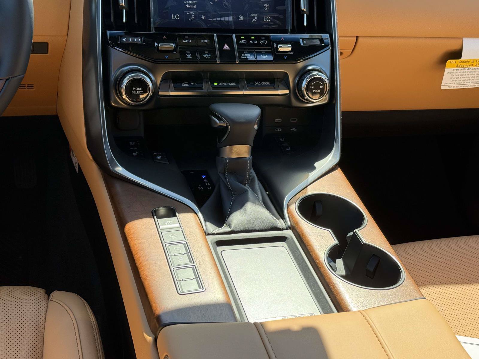 New 2026 Lexus LX 600 4WD w/ Appearance Package image 15