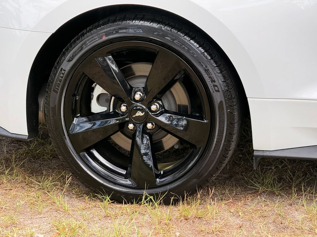 Used 2021 Ford Mustang GT Premium w/ Equipment Group 401A RWD image 9