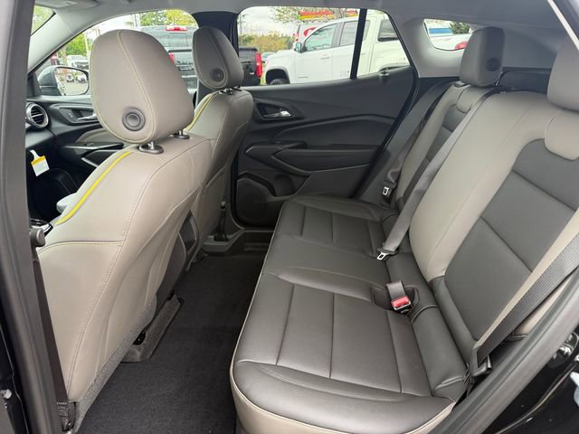 New 2026 Chevrolet Trax ACTIV FWD image 31