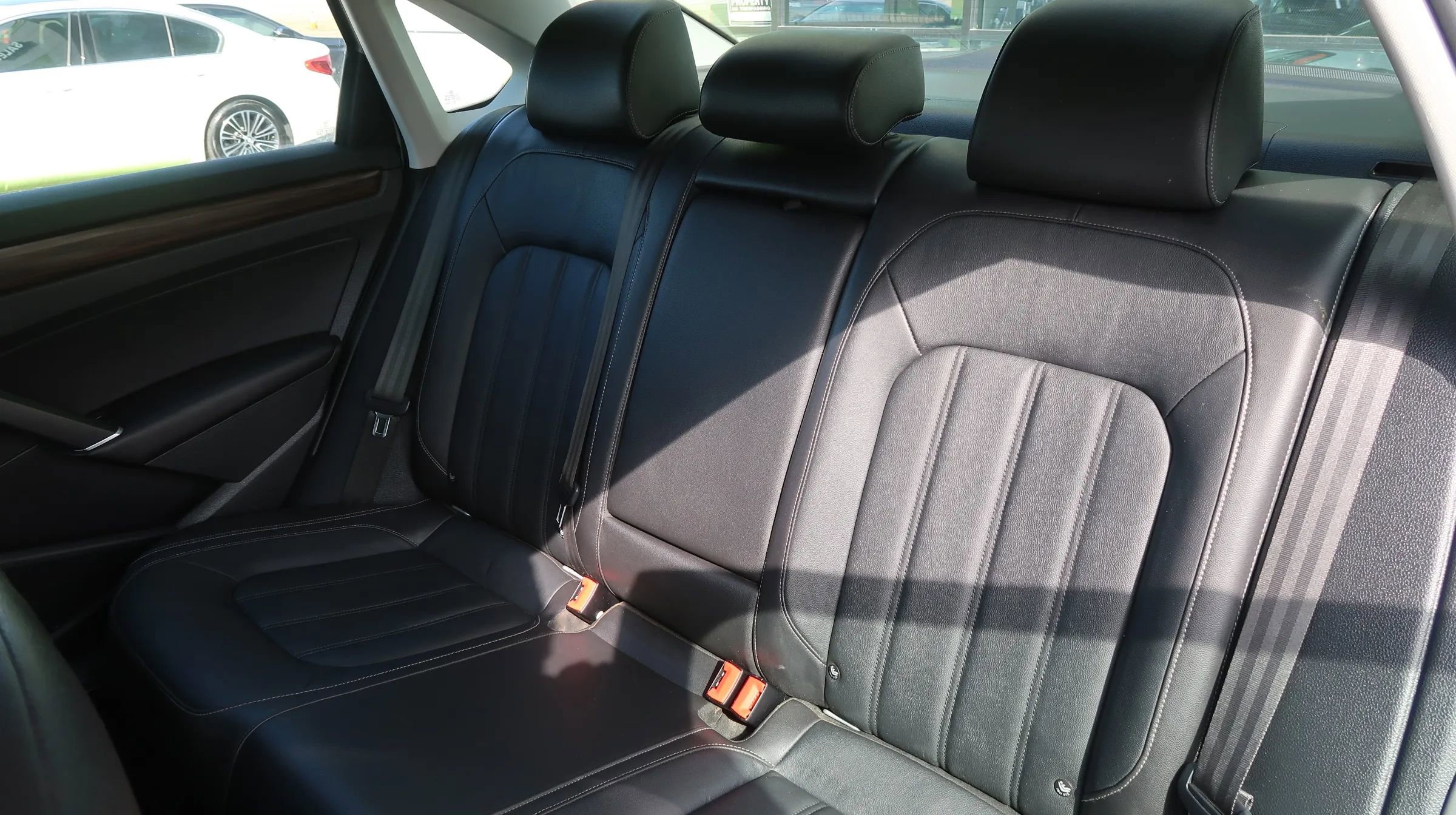 Used 2020 Volkswagen Passat 2.0T SEL image 21