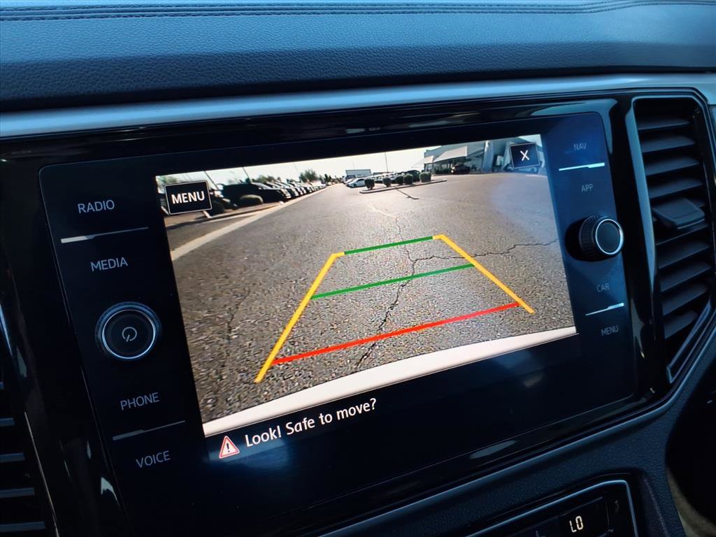 Certified 2021 Volkswagen Atlas SEL image 30