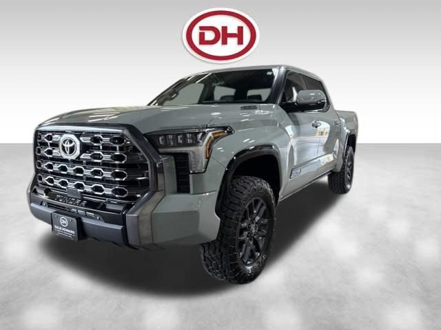 Used 2025 Toyota Tundra Platinum AWD/4WD image 11