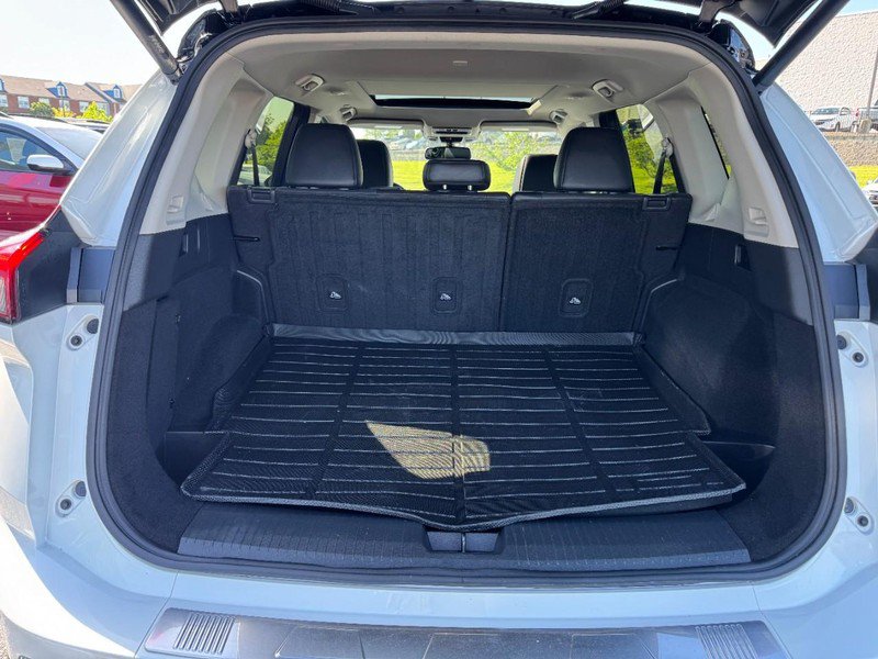 Used 2024 Nissan Rogue Platinum AWD/4WD image 6