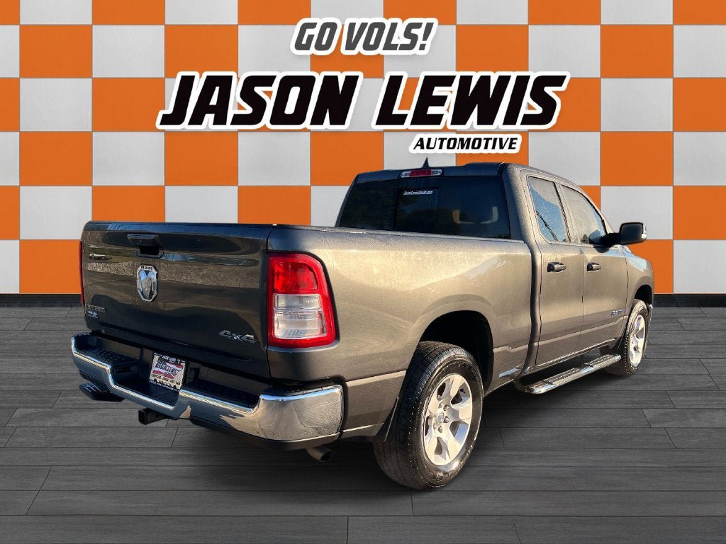 Used 2022 RAM 1500 Big Horn AWD/4WD image 3