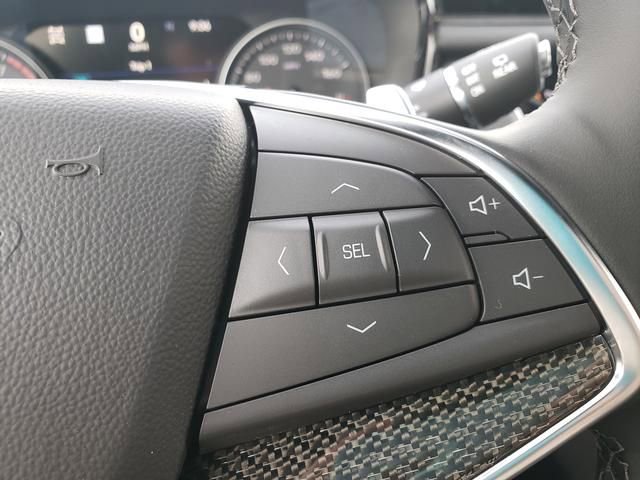 New 2026 Cadillac XT5 Sportv w/ LPO, Floor Liner Package image 23