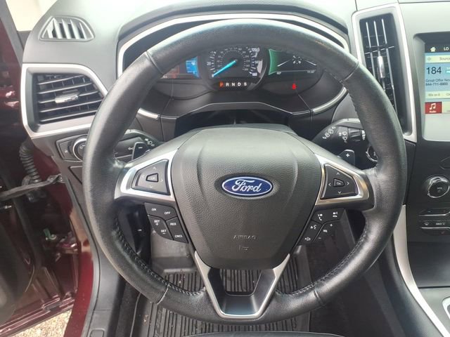 Used 2018 Ford Edge SEL w/ Equipment Group 201A AWD/4WD image 16
