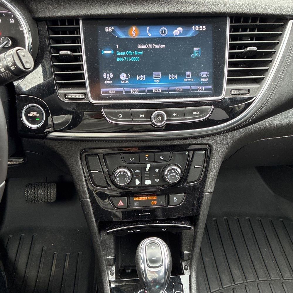 Used 2018 Buick Encore Sport Touring image 17