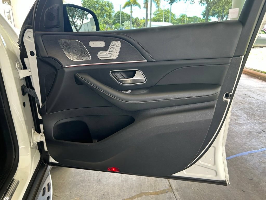 Used 2021 Mercedes-Benz GLE 63 AMG S image 27