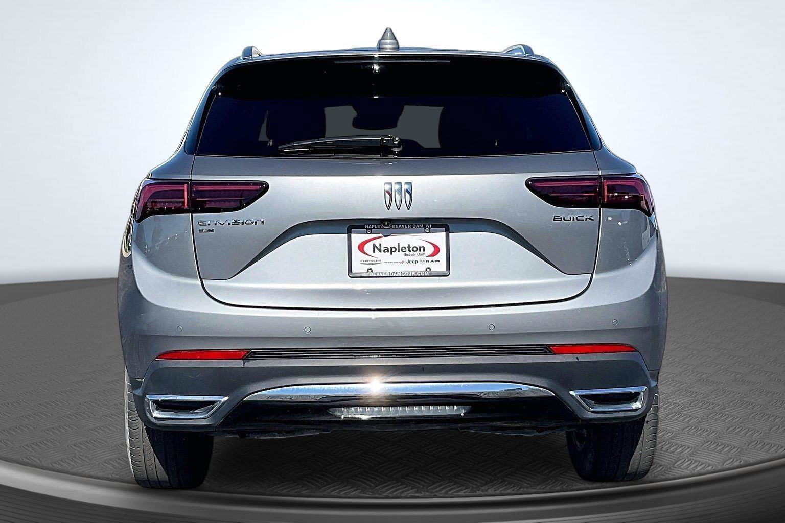 Used 2024 Buick Envision Preferred AWD/4WD image 4
