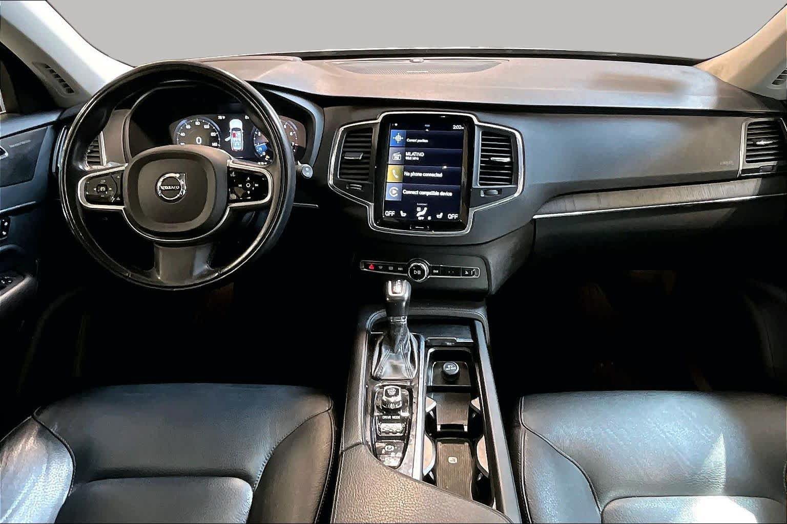 Used 2020 Volvo XC90 T6 Momentum w/ Protection Package Premier AWD/4WD image 15