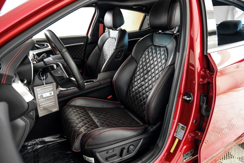 Used 2022 Genesis G70 3.3T w/ Sport Prestige Package image 37