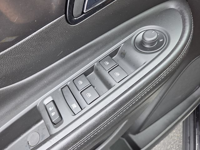 Used 2021 Buick Encore Preferred w/ Safety Package AWD/4WD image 6