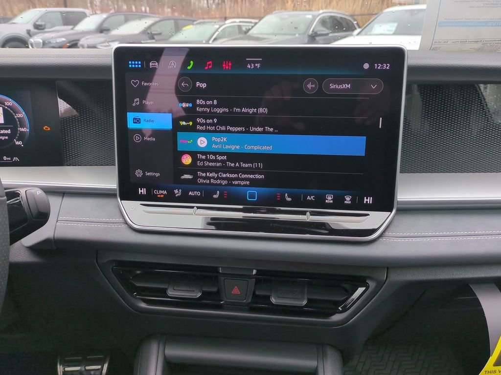 New 2026 Volkswagen Tiguan SE R-Line image 29