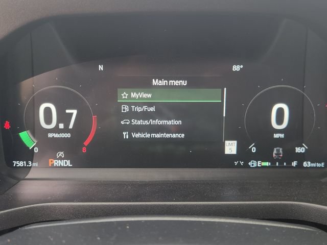 Used 2025 Ford Explorer Active w/ Active Comfort Package RWD image 17