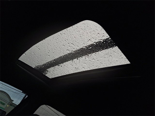 Certified 2024 Honda Ridgeline Black Edition image 14