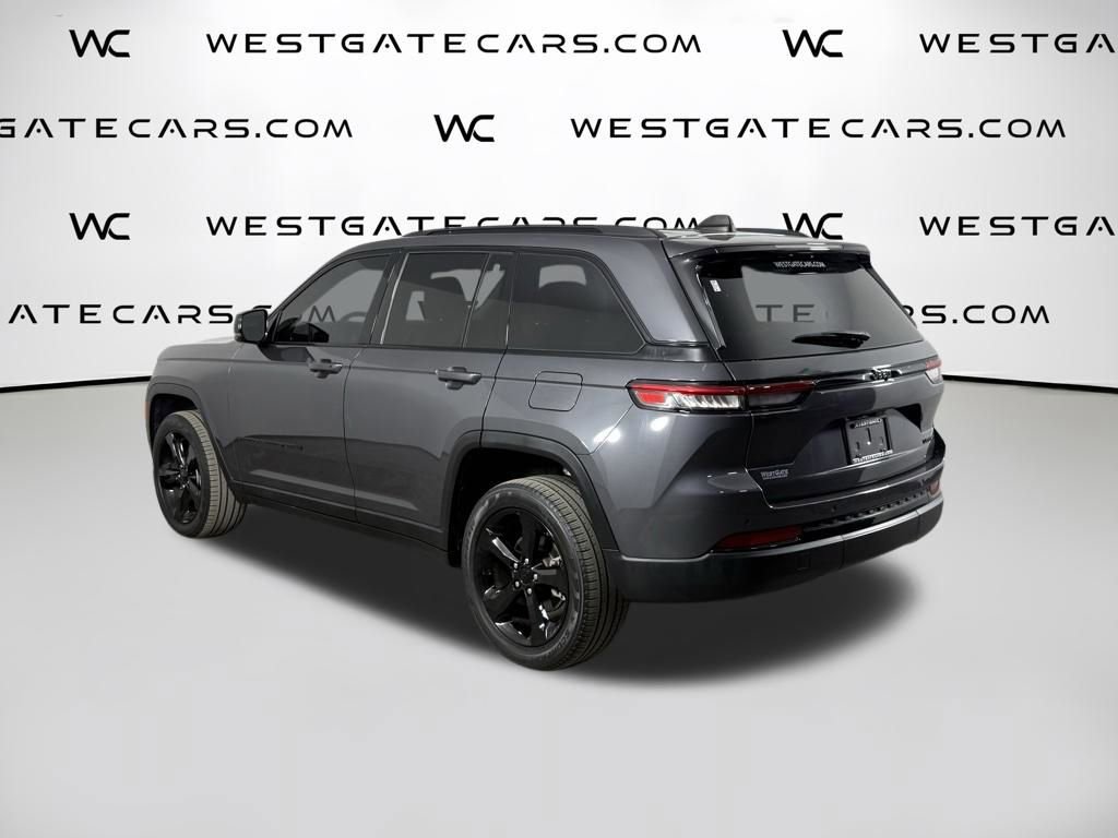 Used 2024 Jeep Grand Cherokee Limited w/ Black Appearance Package RWD image 52