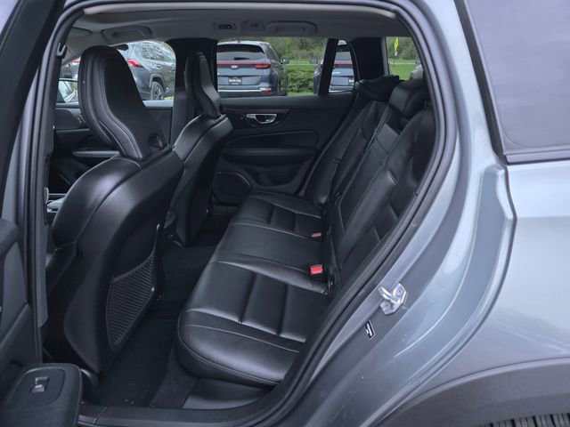 Used 2021 Volvo V60 T5 Cross Country AWD/4WD image 18