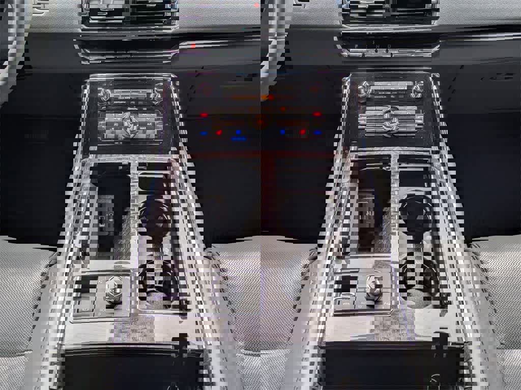 Used 2020 Lincoln Navigator Reserve w/ Luxury Package image 28