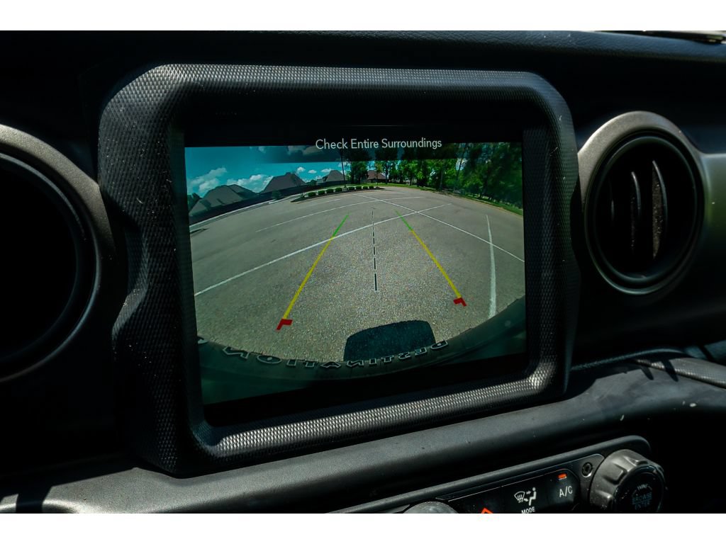 Used 2022 Jeep Wrangler Unlimited Sport AWD/4WD image 23
