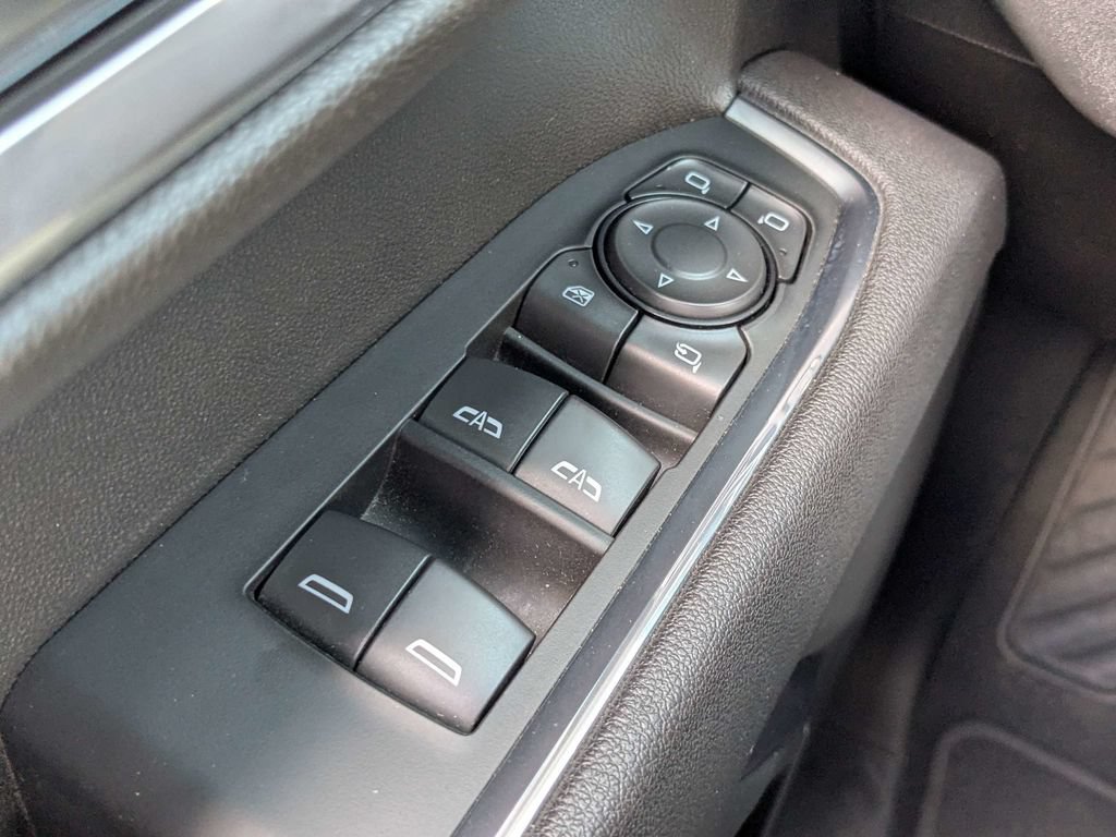 Used 2025 GMC Sierra 1500 SLT AWD/4WD image 23