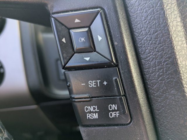 Used 2017 Ford Expedition XLT AWD/4WD image 14