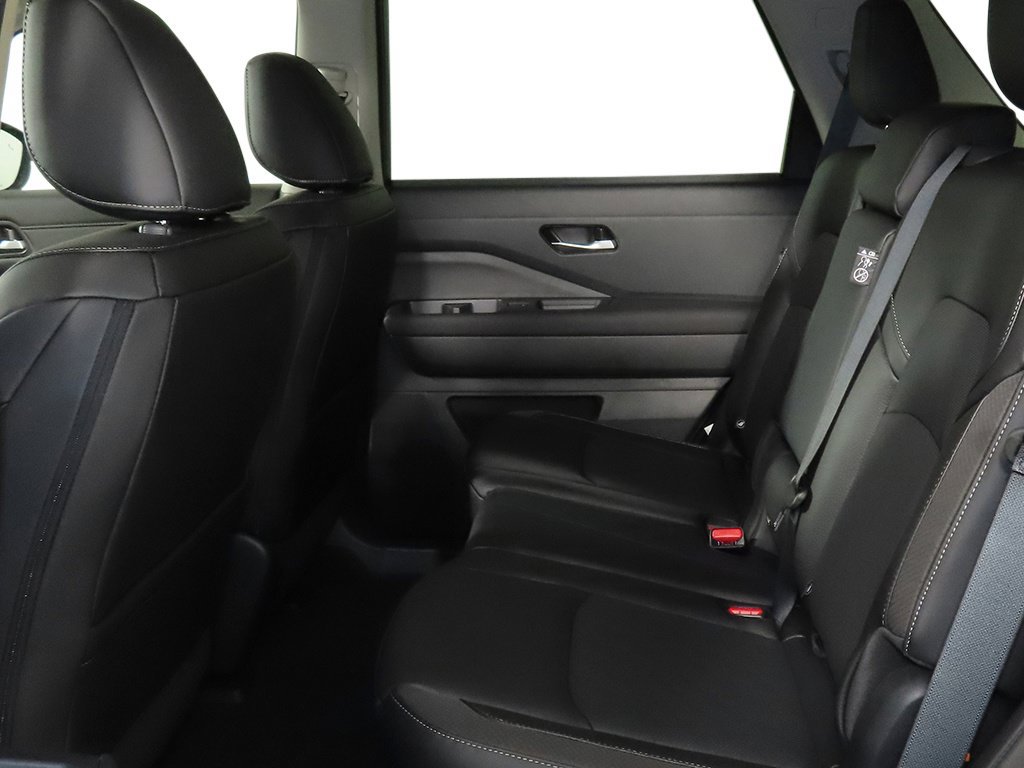New 2026 Nissan Pathfinder SL AWD/4WD image 22