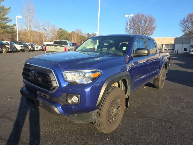 Used 2023 Toyota Tacoma SR5 w/ SX Package image 3